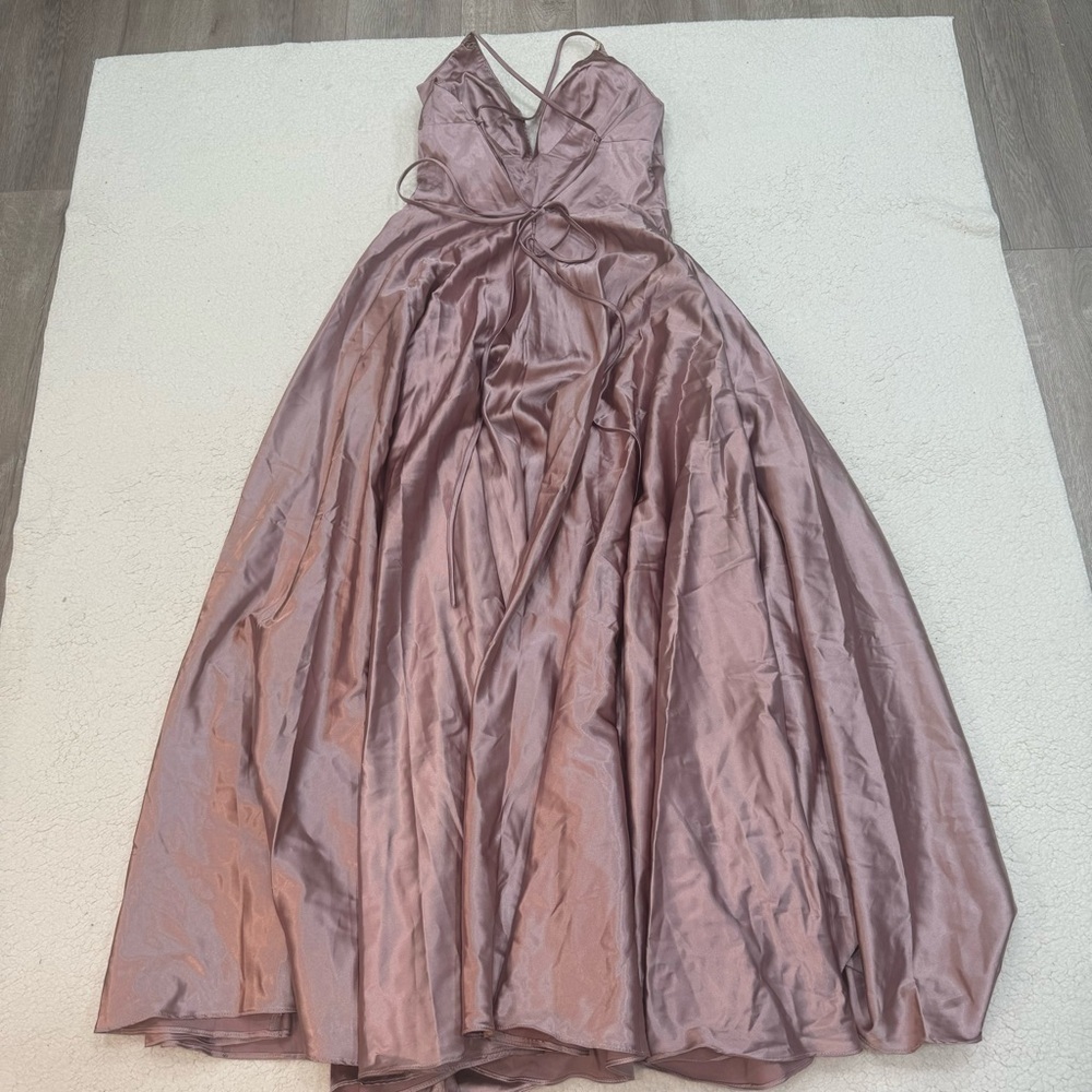 Faviana Glamour Formal Prom Special Occasion Dress Deep Mauve Size 6 - Picture 8 of 8